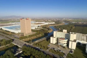 Huanghe Whirlwind was awarded as the leading enterprise in intellectual property in Henan Province.