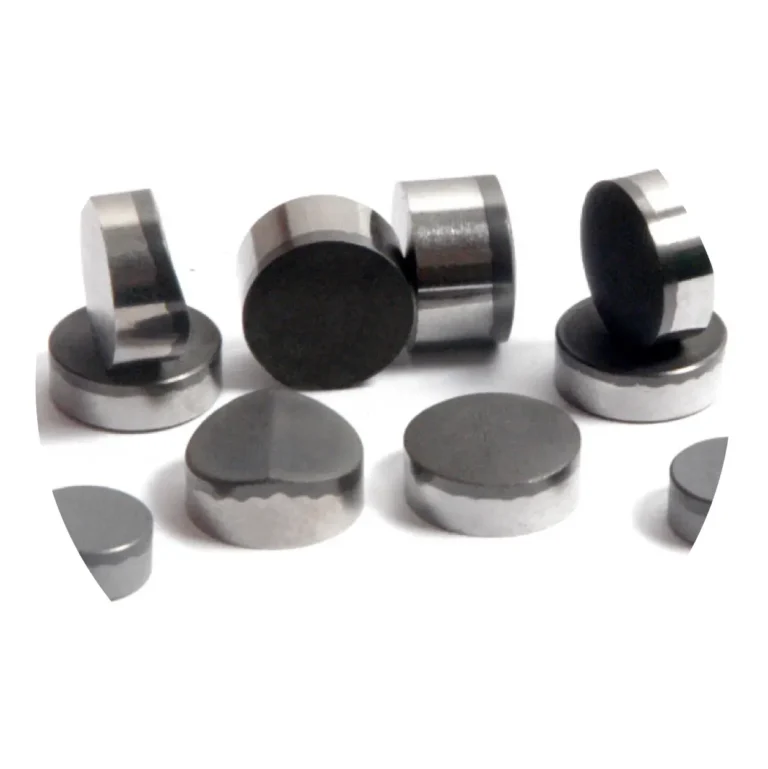 How are PDC cutters manufactured, and what materials are typically used in their construction for stone processing?
