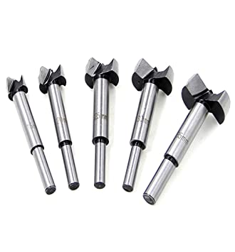 What are the best practices for drilling blast holes in coal mining, and how do they relate to drill bit selection?