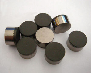 What are the latest developments in PDC cutter technology for oil and gas extraction?