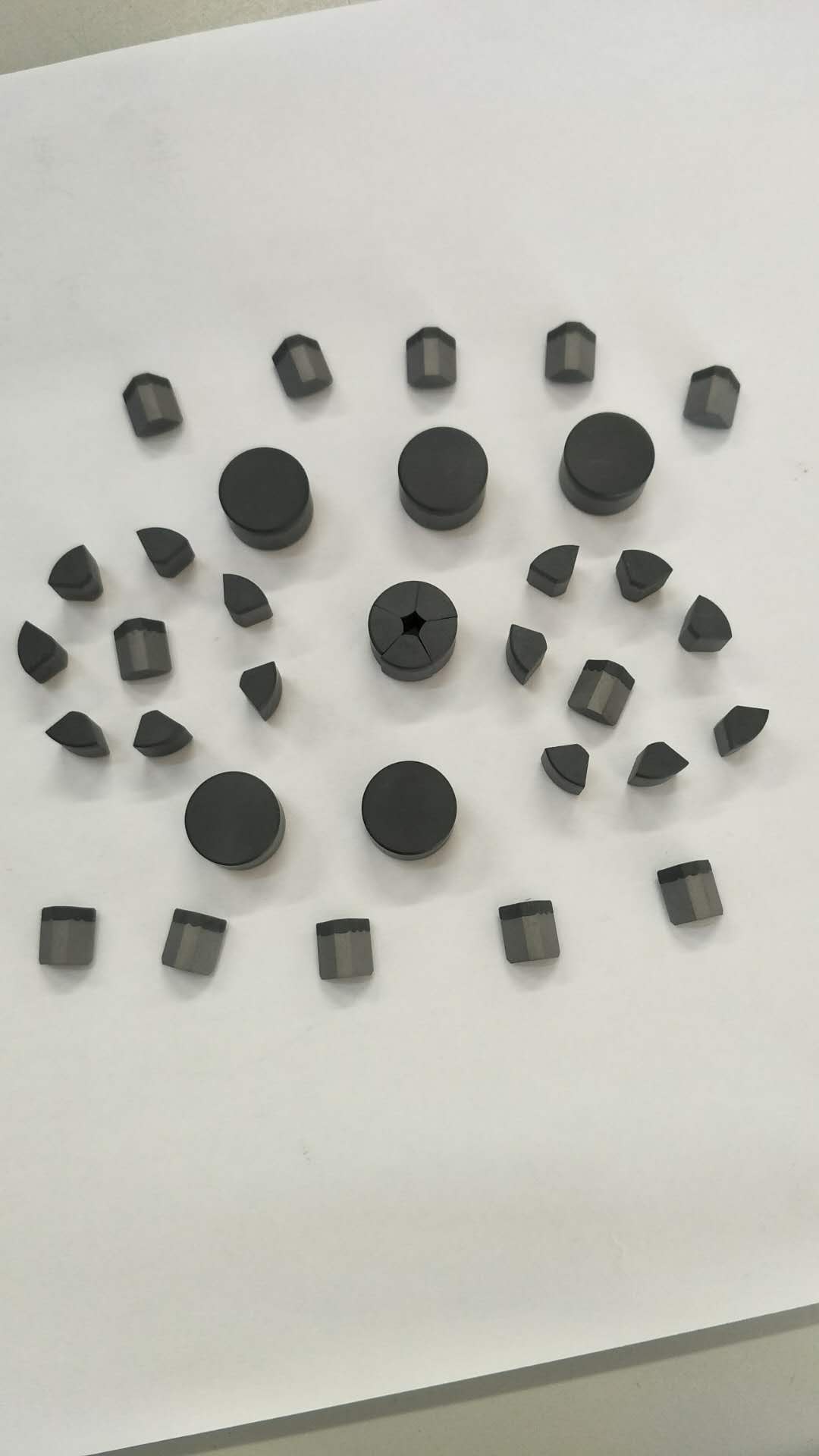 1304 3*9.7*4.5 PDC cutter for surface/floor grinding - Image 3