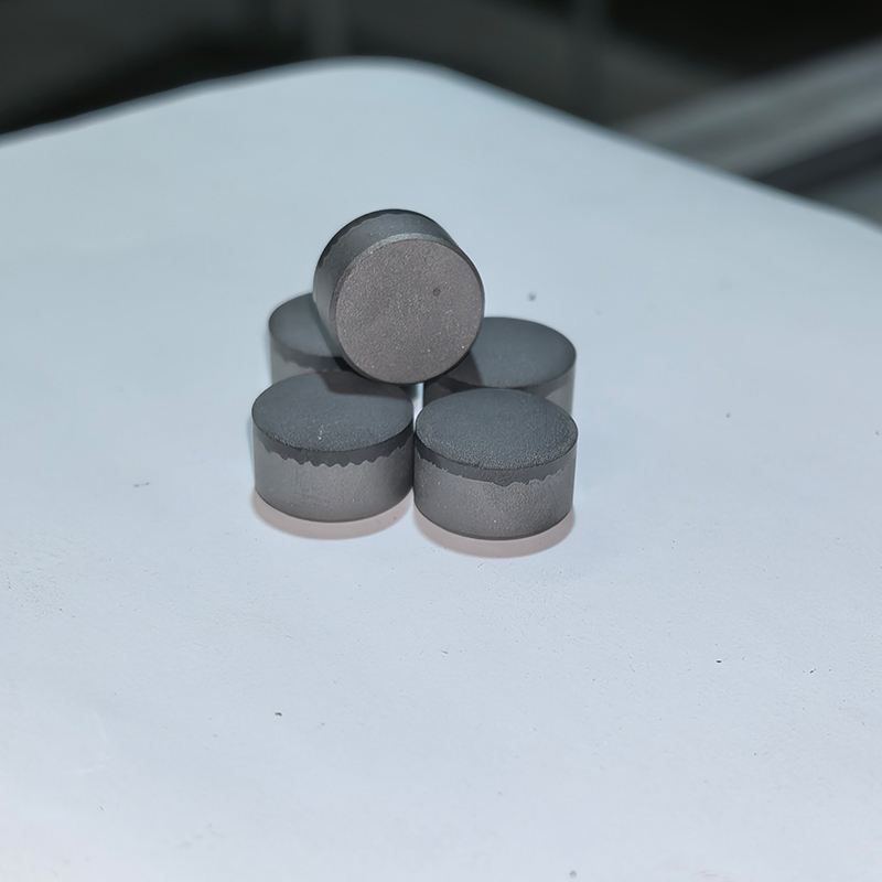 1308mm PDC cutter Suitable for soft to medium-hard rock formations - Image 2