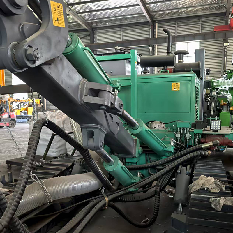 J590-3 Crawler-mounted DTH drilling rig - Image 5